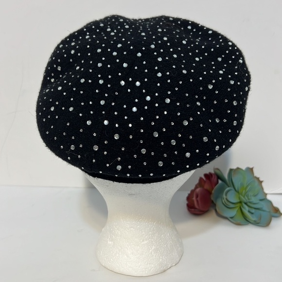 Magid Hats Womens Sequenced Black Bling Winter Wool Blend Beanie - Picture 5 of 8